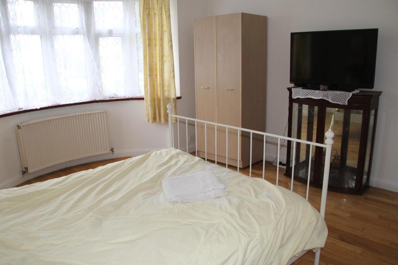 إدجوير Beautiful Double Bedroom المظهر الخارجي الصورة