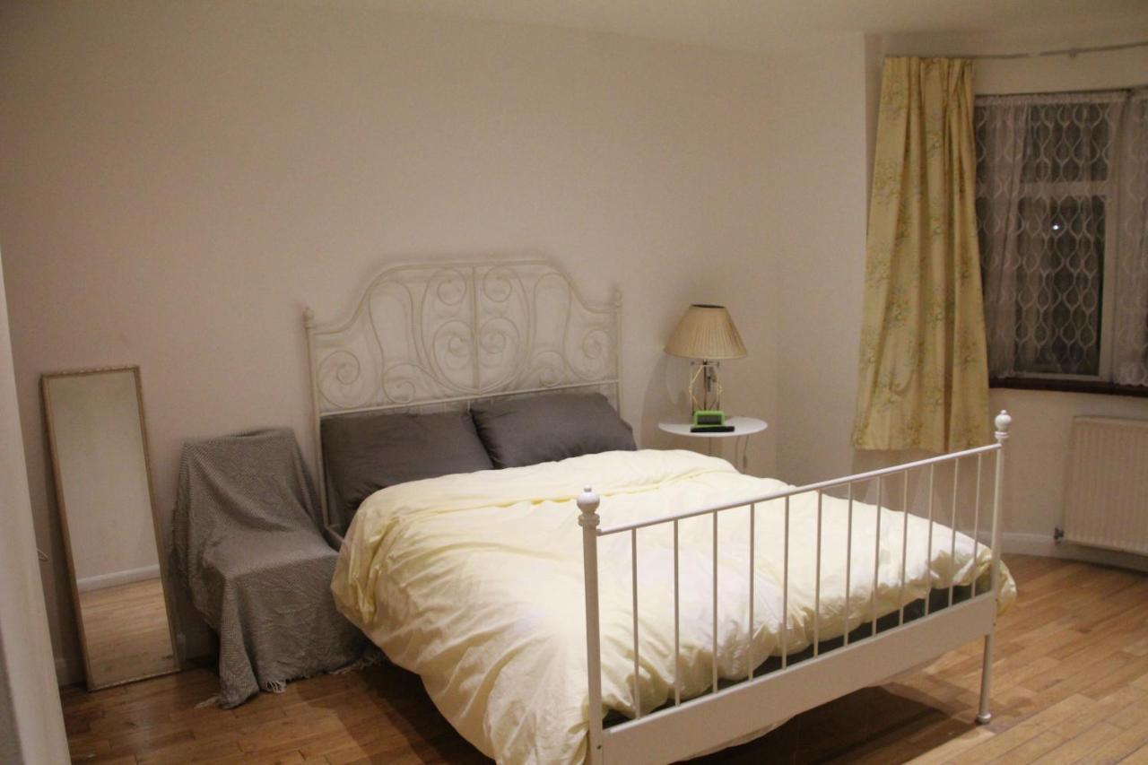 إدجوير Beautiful Double Bedroom المظهر الخارجي الصورة