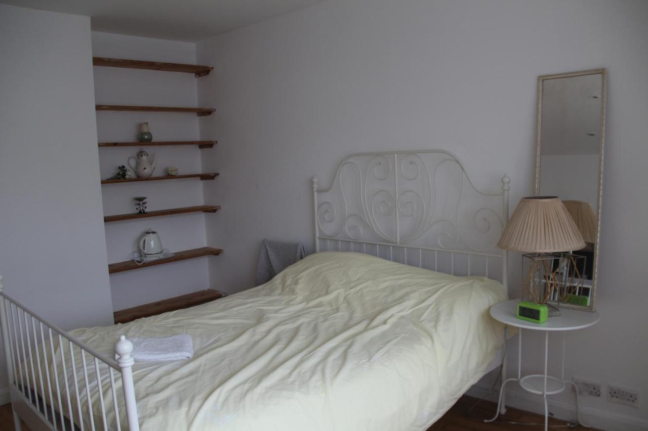 إدجوير Beautiful Double Bedroom المظهر الخارجي الصورة